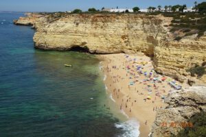 Praia do Vale de Centeanes op slechts 15 minuten lopen vanuit uw vakantieadres
