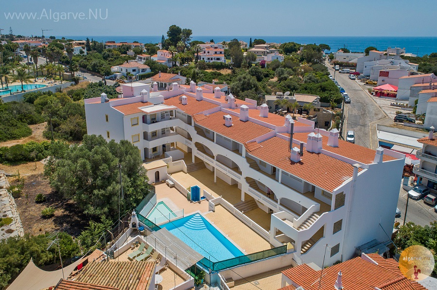 Vakantieappartement aan zee in de Algarve. 5 personen en hond welkom.